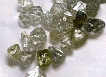 Pierre de diamants à vendre