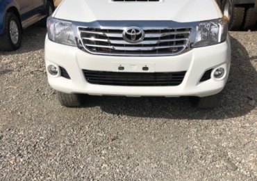 Toyota hilux 2015