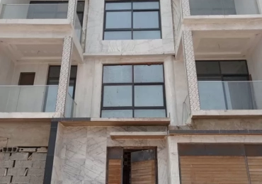 MARIE IMMO : villa R+2 à Mbao