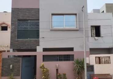 MARIE IMMO : R+2 à vendre à la plage Bceao