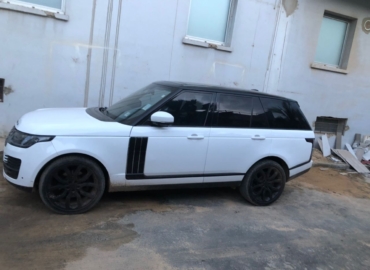 Range rover