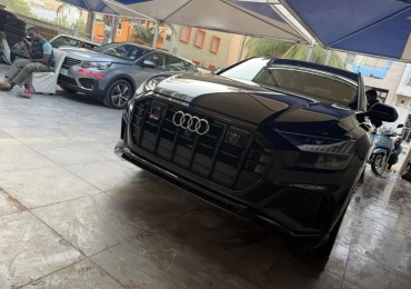 Audi Sq8