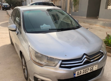 Citroën C4