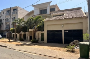 MARIE IMMO : villa à vendre aux Almadies