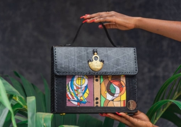 Vente de sacs africains en cuir