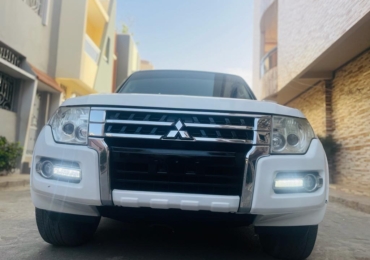 Mitsubishi pajero année 2015