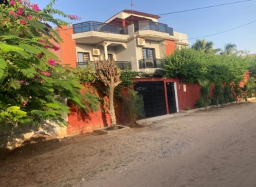 MARIE IMMO: villa à vendre à Saly