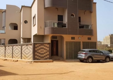 MARIE IMMO: villa à vendre Zac Mbao